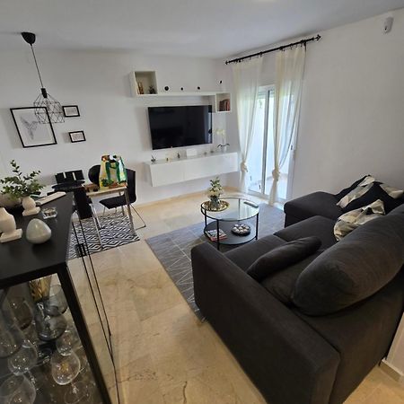 מארבלה Apartamento Alzahir מראה חיצוני תמונה